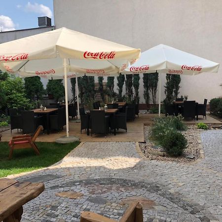 Apartamenty Mieszczanskie U Golebiewskich Torun Luaran gambar