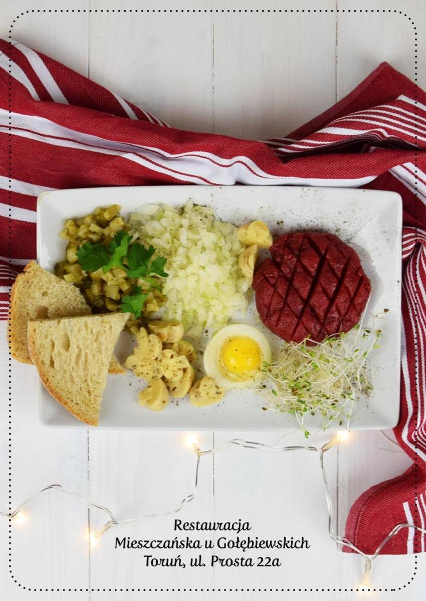 Apartamenty Mieszczanskie U Golebiewskich Torun Luaran gambar