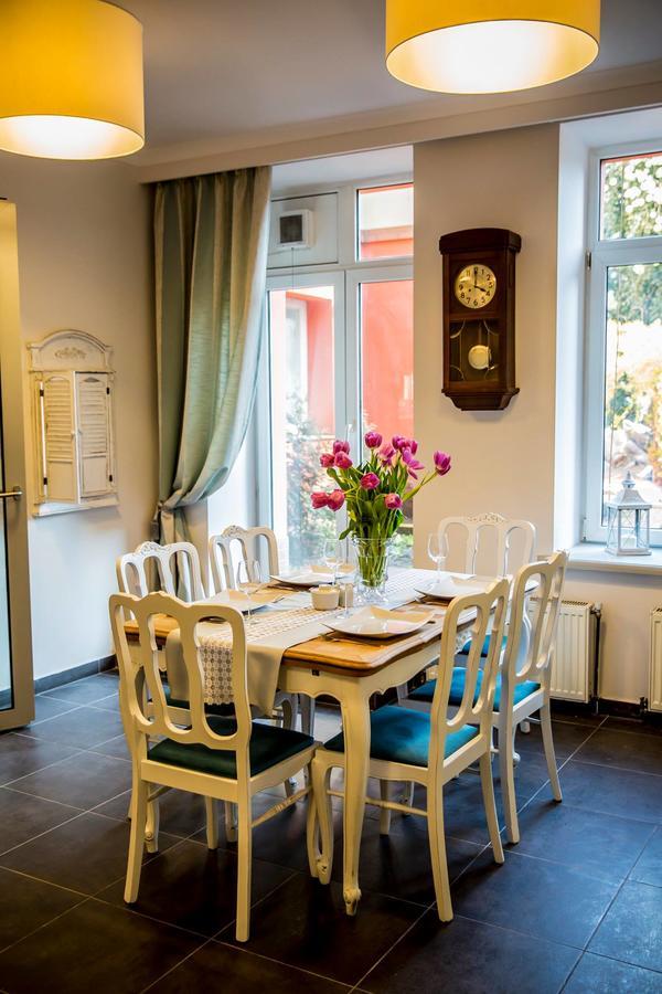 Apartamenty Mieszczanskie U Golebiewskich Torun Luaran gambar
