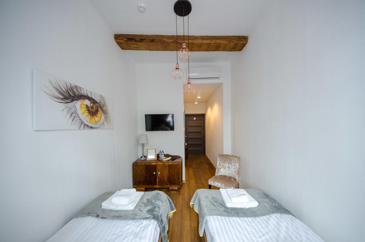 Apartamenty Mieszczanskie U Golebiewskich Torun Luaran gambar