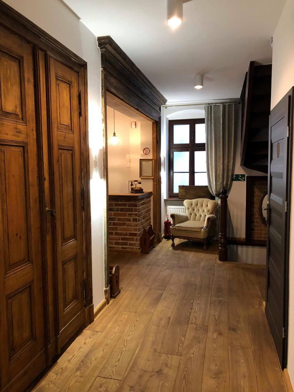 Apartamenty Mieszczanskie U Golebiewskich Torun Luaran gambar